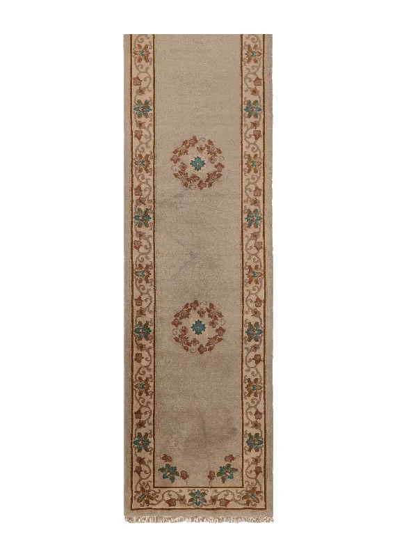 Oriental Rug Chinese Handmade Runner Traditional 2'6"x12'0" (3x12) Whites/Beige Open Field Floral Design #33378