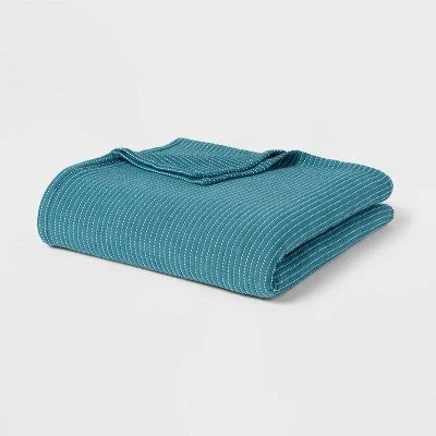 New - Twin/Twin Extra Long Matelassé Bed Blanket Blue - Threshold