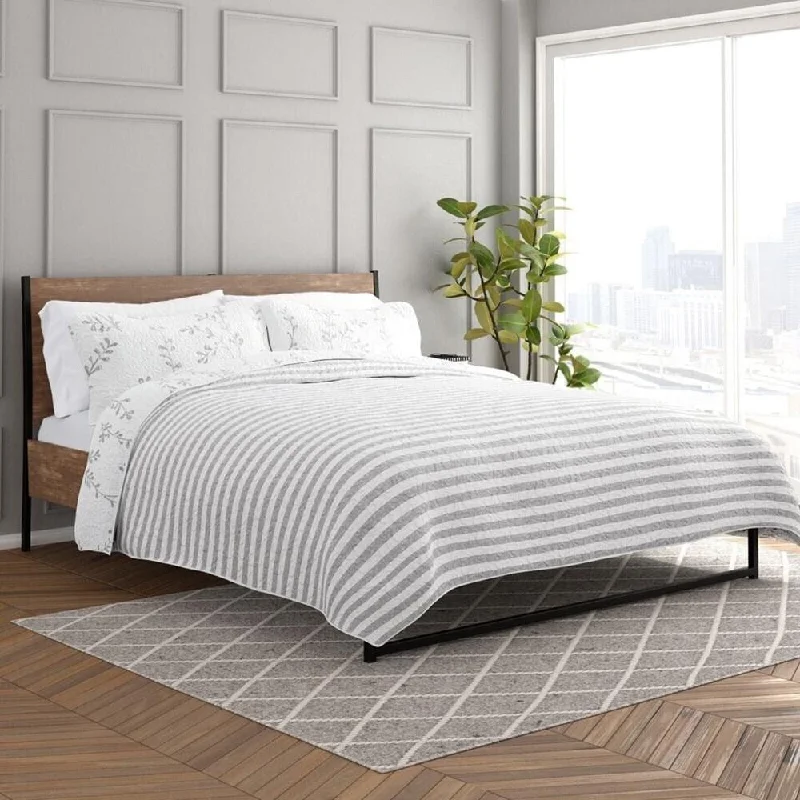 3pc King/Cal King Quilted Coverlet Set Reversible Stripe Light Grey