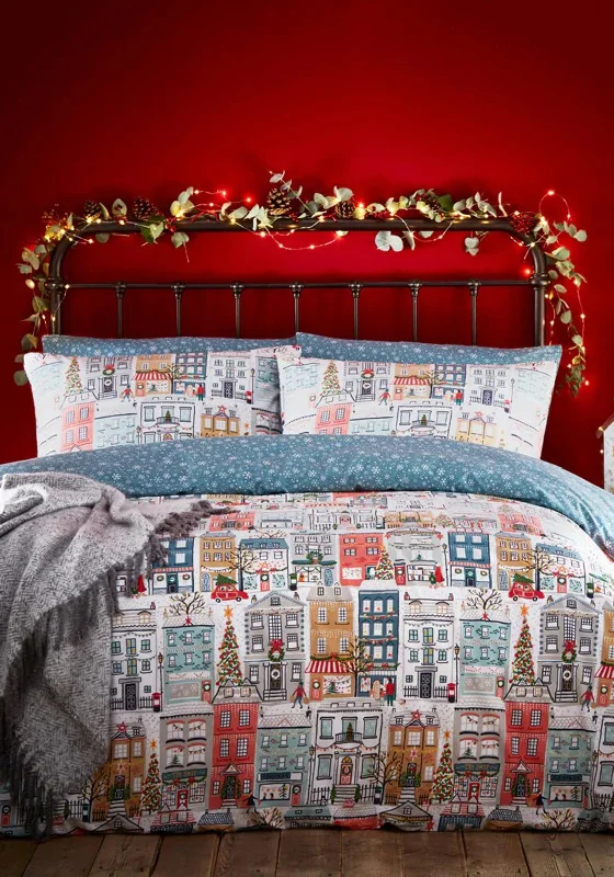 Furn Festive Town Christmas Duvet Set, Multi