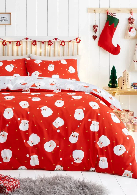 Fusion Happy Santa Print Duvet Cover Set, Red