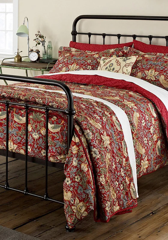 Morris & Co Strawberry Thief Duvet Cover, Crimson