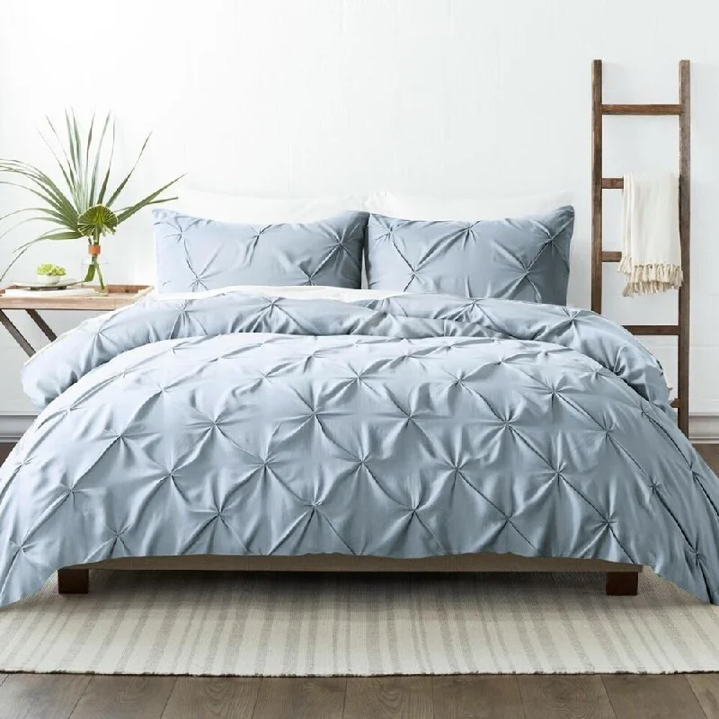 Twin/TwinXL Pinch Pleat Duvet Cover Set Light Blue