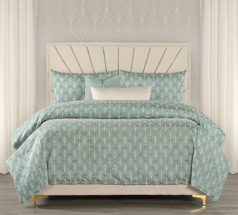 At The Gate Blue King Comforter Set