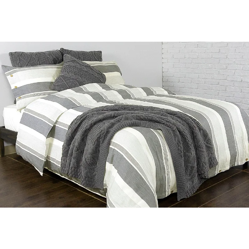 Brevan 3 Piece Duvet Set